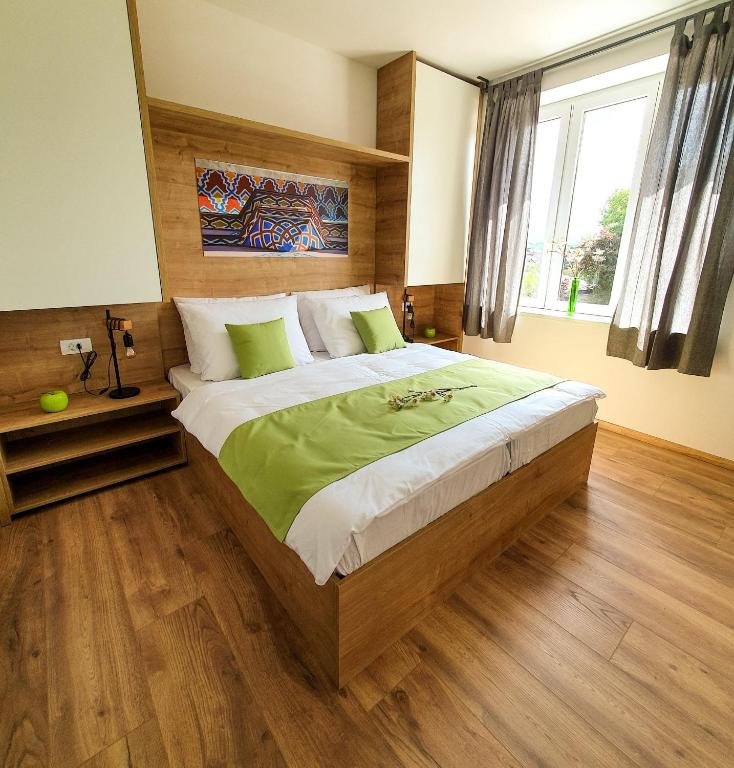 Life Hostel Slovenia — Hotel in Radovljica