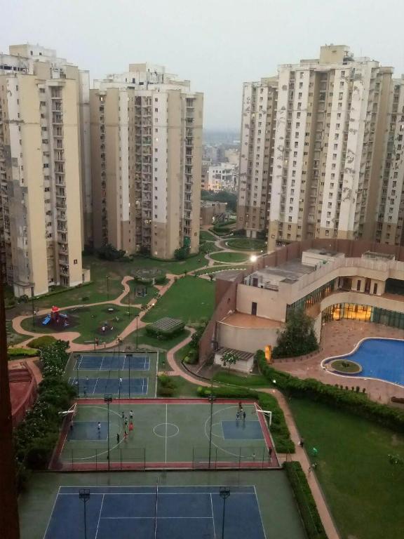 Entire Condominium Luxury Suites Perfect Getaway photo