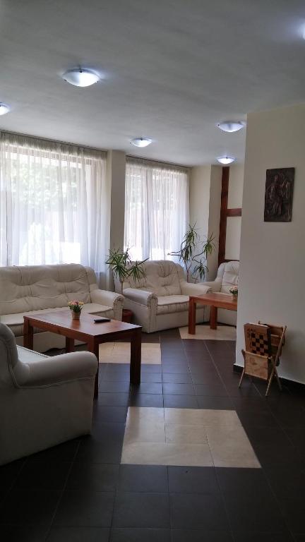 Guest House Ela photo