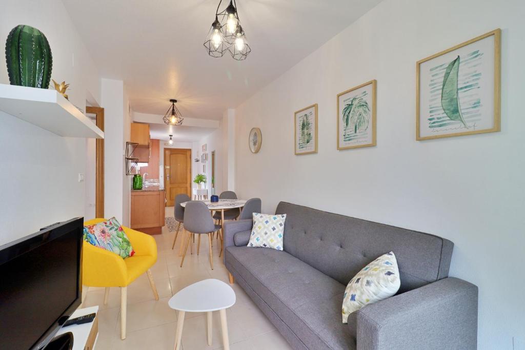 Apartment Los Locos Beach - 3