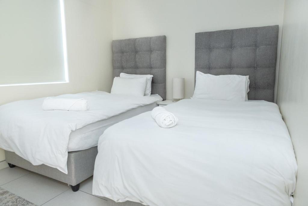 Amazing Beachfront 2 Bed Apartment A308 Sea Spray photo