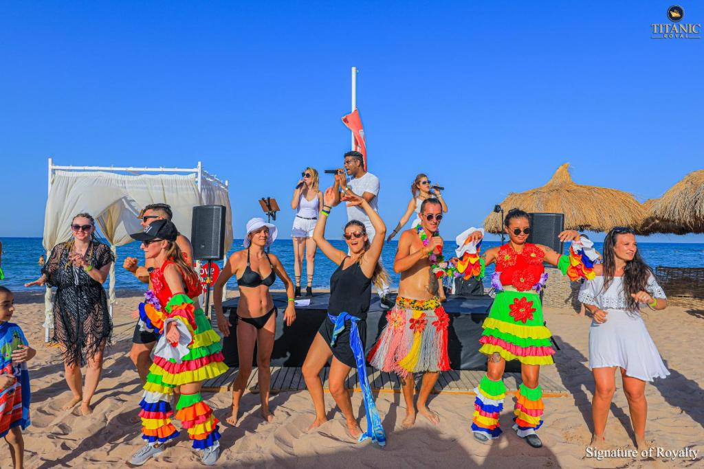 Titanic Royal-Families and Couples only — Beach in Hurghada, Red Sea