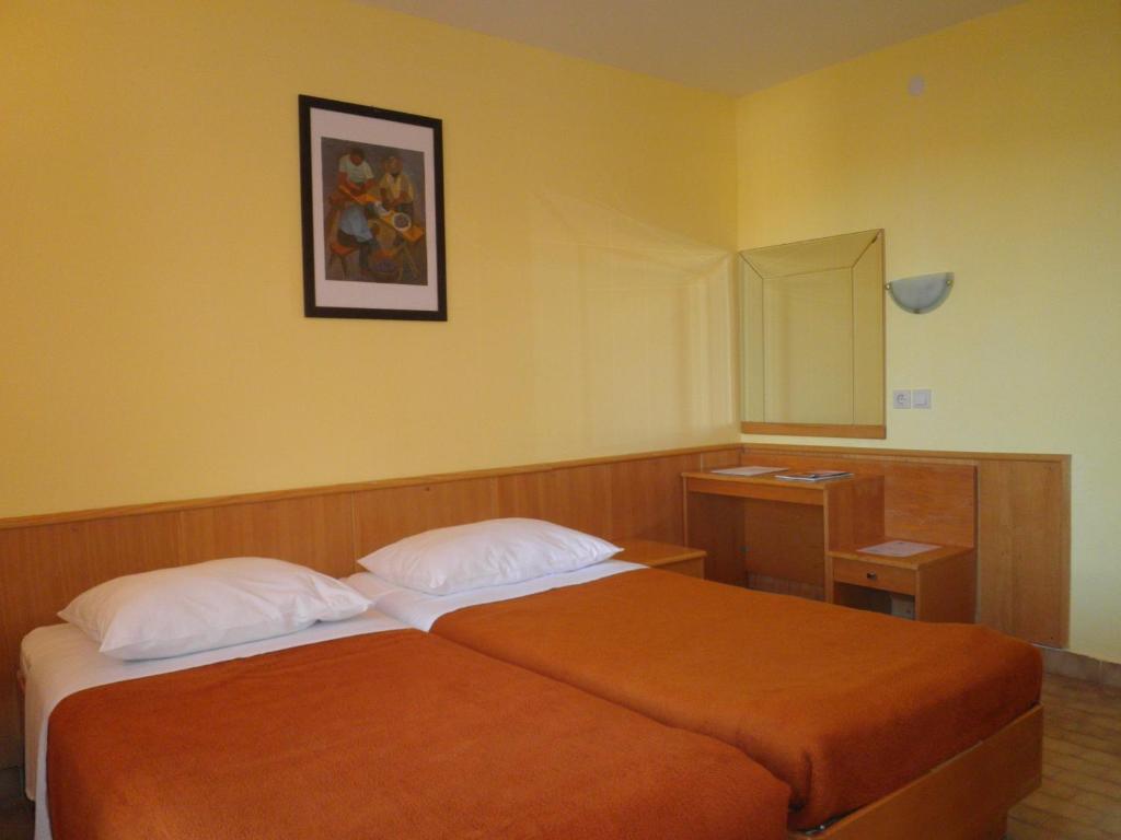 Hotel Zora photo