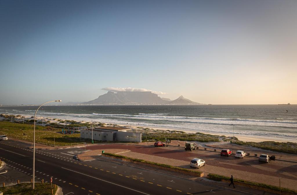 Amazing Beachfront 2 Bed Apartment A308 Sea Spray photo