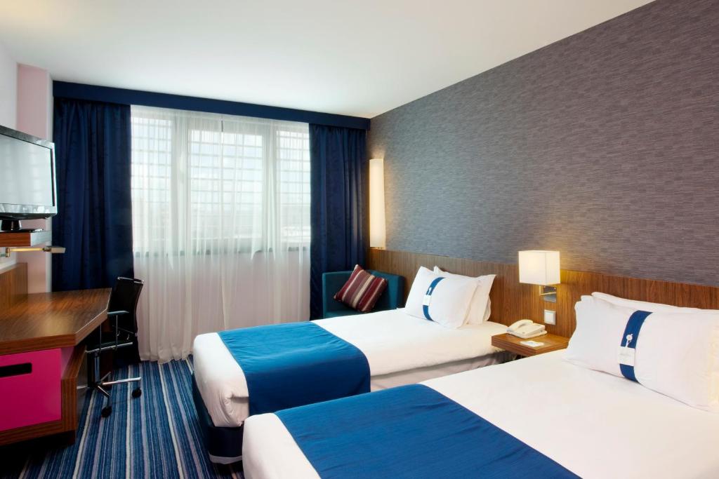 Holiday Inn Express Lisbon Alfragide Photo 47