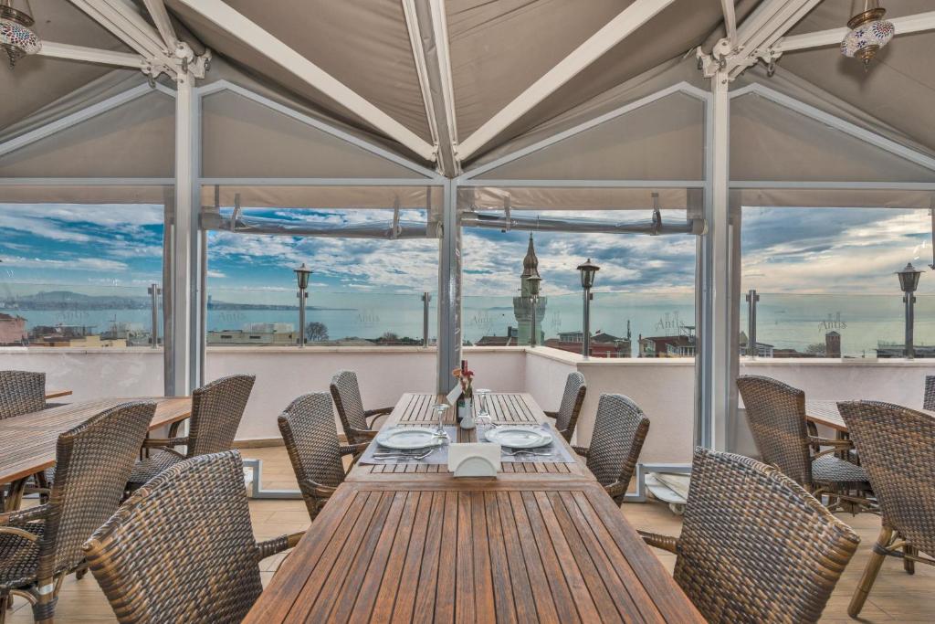 Antis Hotel photo