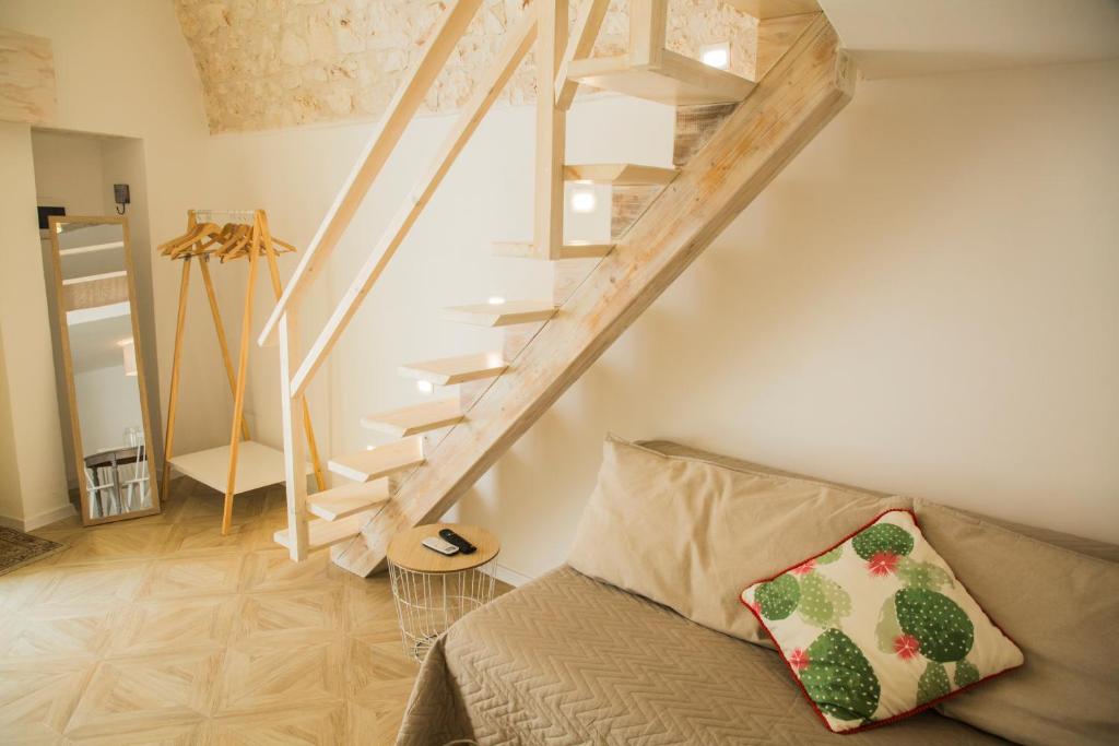Solis Domus - Meridies - 5
