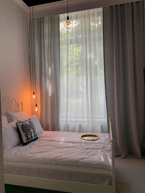 Folk by Anne Apartments & Rooms photo