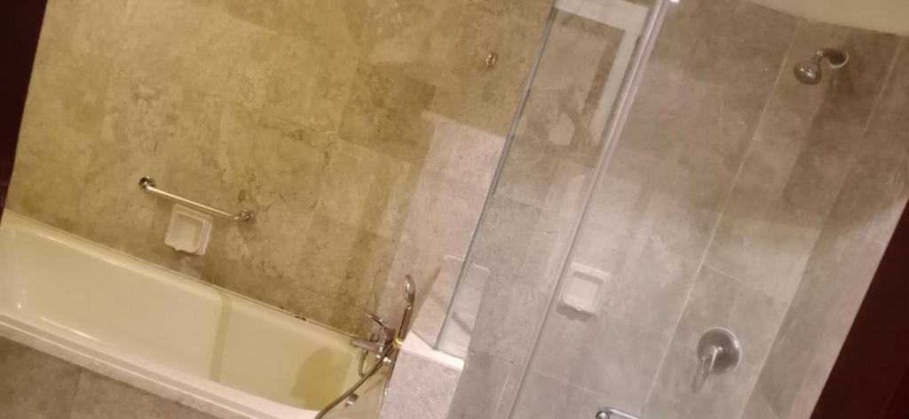 シャワー