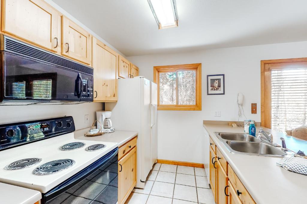 Riverview Condos photo