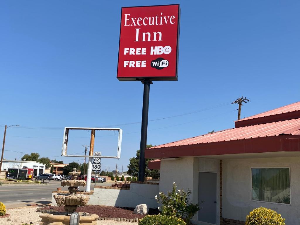Executive Inn photo