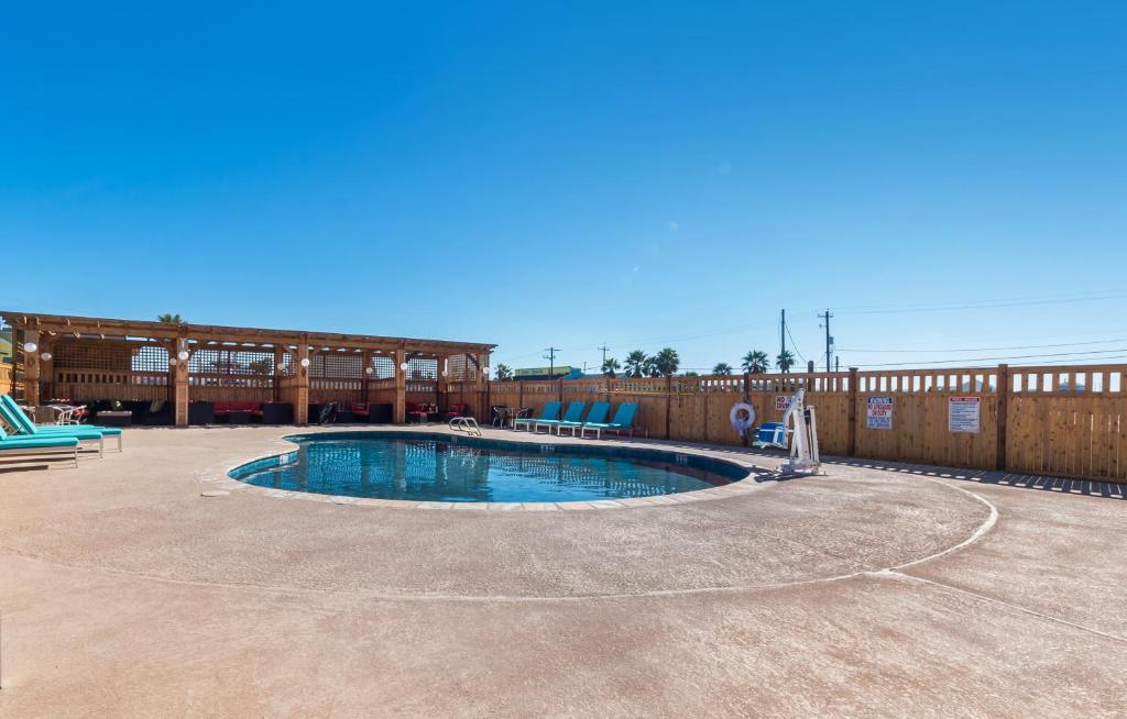 3. 포트 애런사스 ..