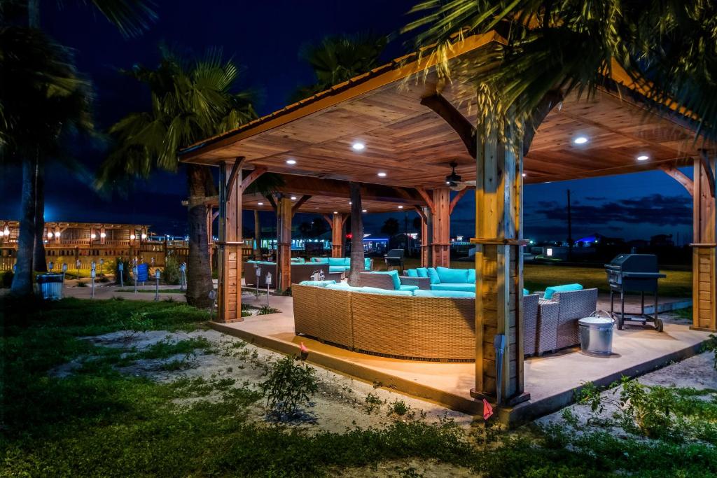 Entrance, Port Aransas in Port Aransas (TX)