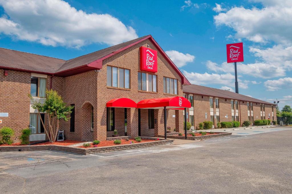 Red Roof Inn Roanoke Rapids, NC 27870 Роанок-Рапидс, США. 