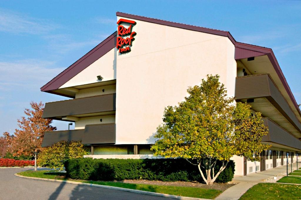 Red Roof Inn Asheville - Biltmore West 外観