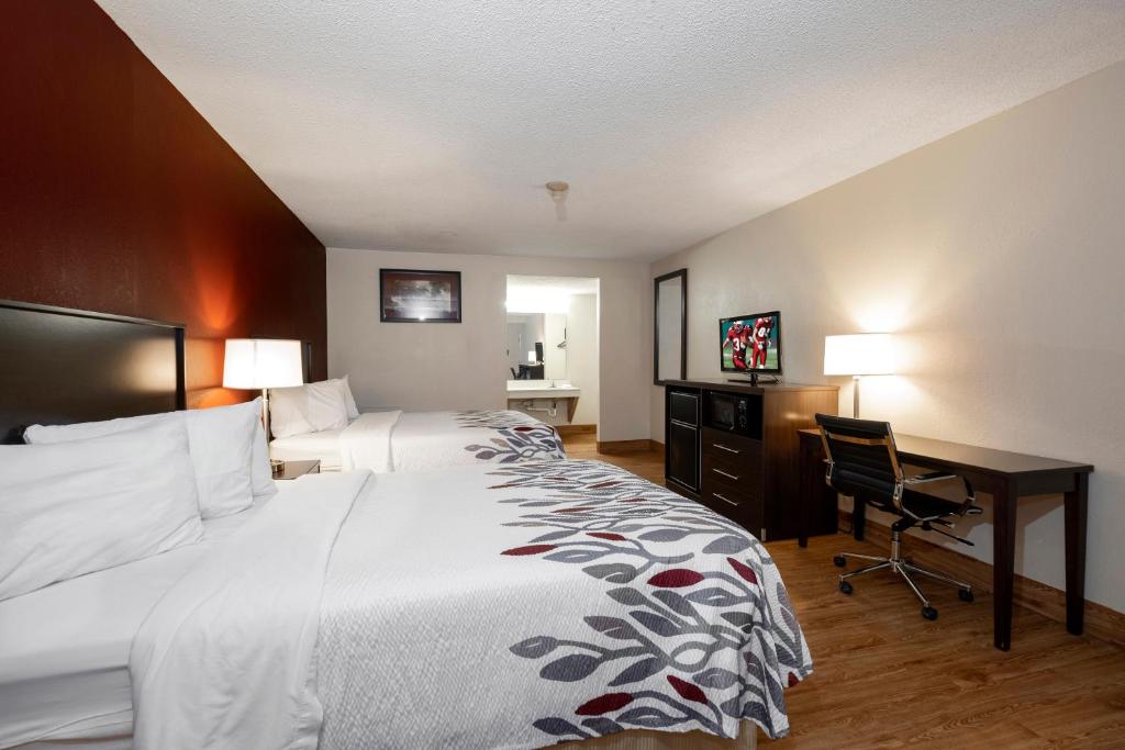Americas Best Value Inn - Marion Photo 3