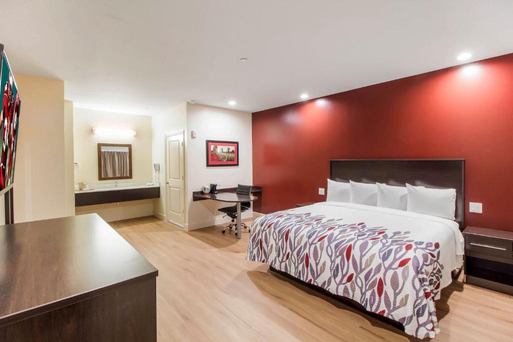 Red Roof Inn Houston - Willowbrook