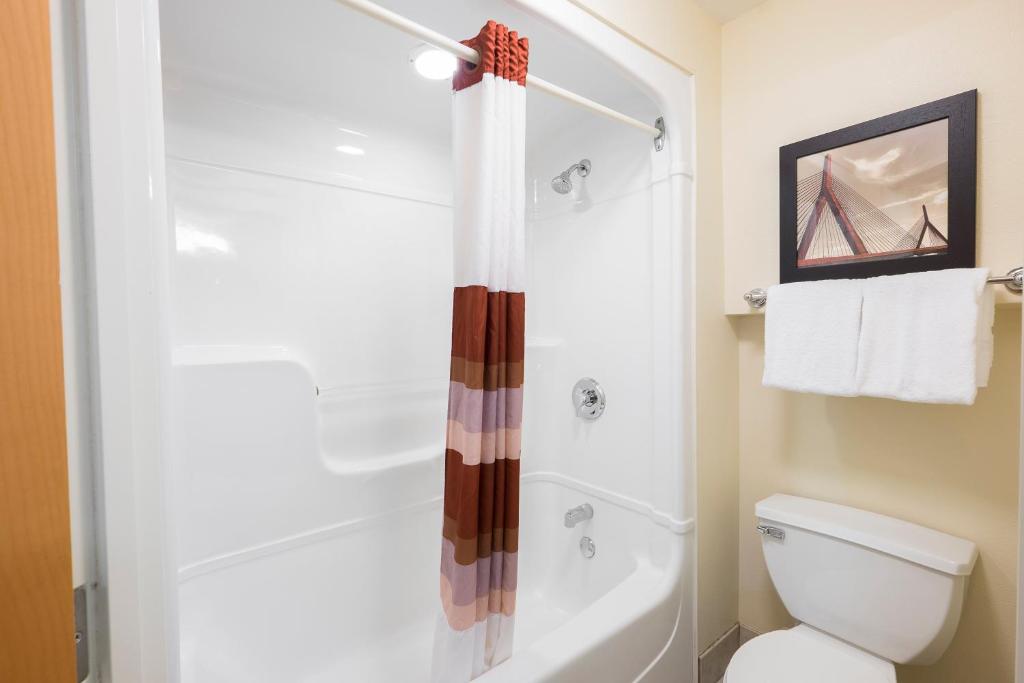 Red Roof Inn Raleigh Southwest - Cary photo