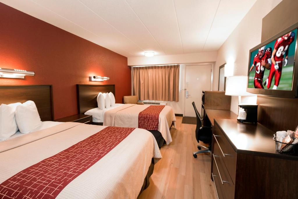 Deluxe 2 Full Beds Smoke Free
