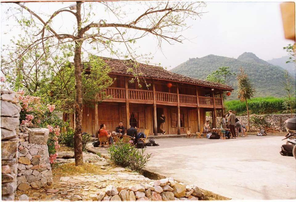 Lo Lo Homestay & Cafe Meo Vac - 4