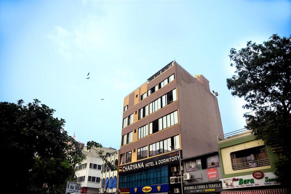 Charyana Hotel and Serviced Apartments — Hotel in Ahmedabad
