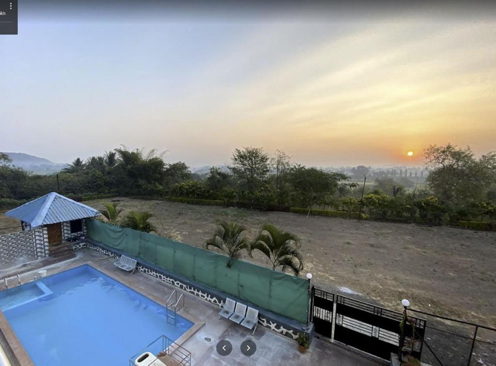 Private pool Bungalow in Nashik photo