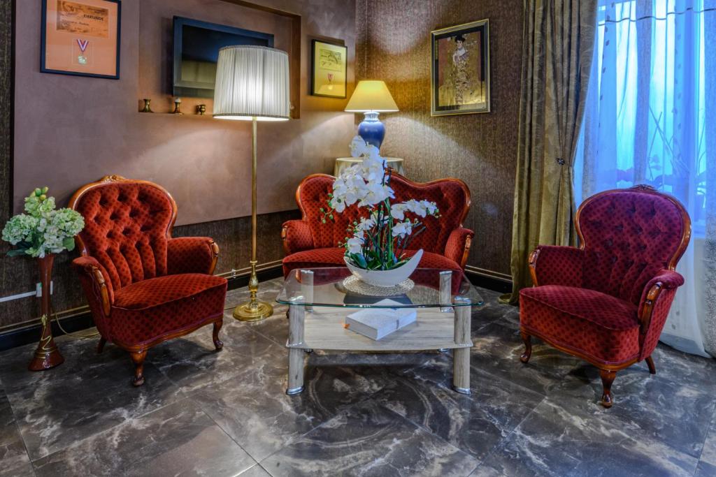 Vila Palace photo