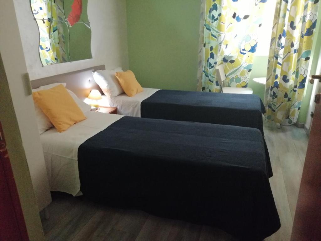 Roman Holidays Hostel Rome photo