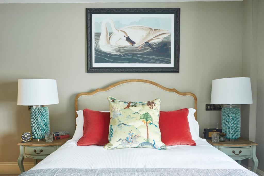 The Swan Inn photo