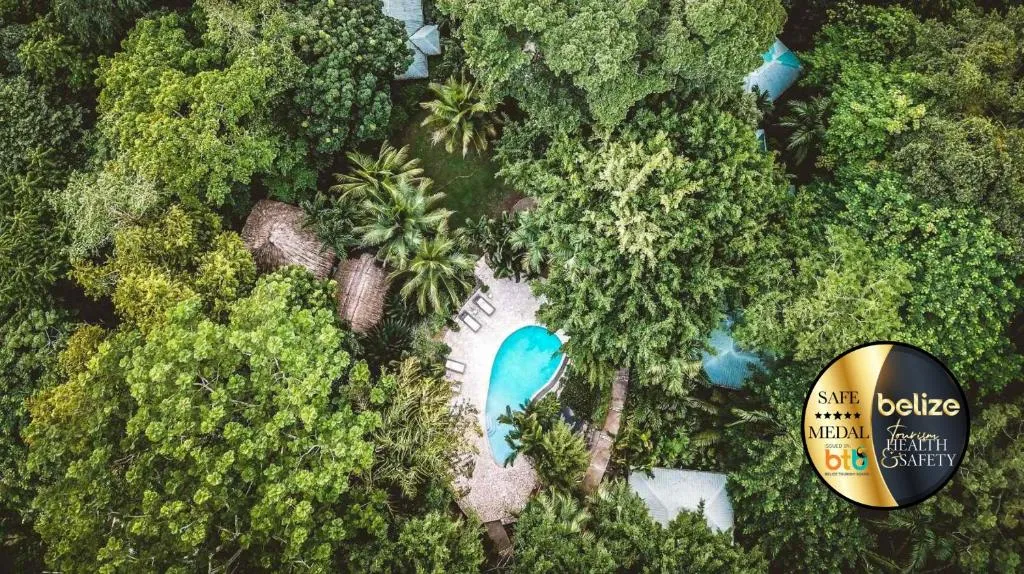 Copal Tree Lodge a Muy'Ono Resort, Hotel in Toledo Settlement