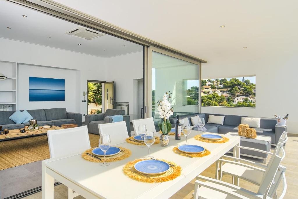 Graham Holiday Rentals - Baladrar - 3