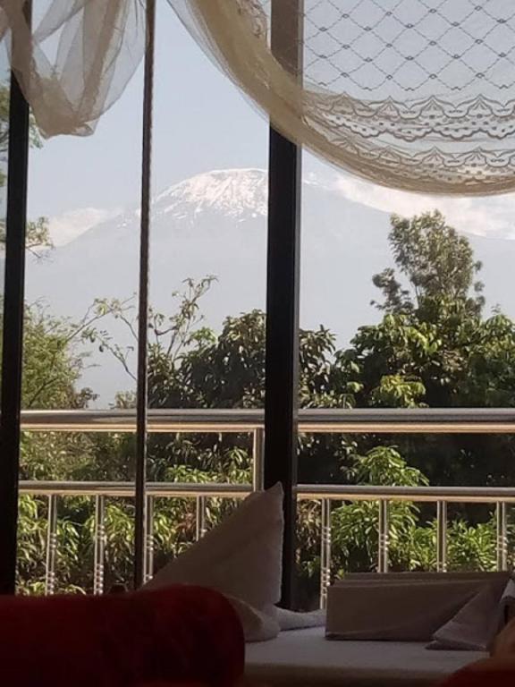 Kilimanjaro White House Hotel — Hotel in Moshi