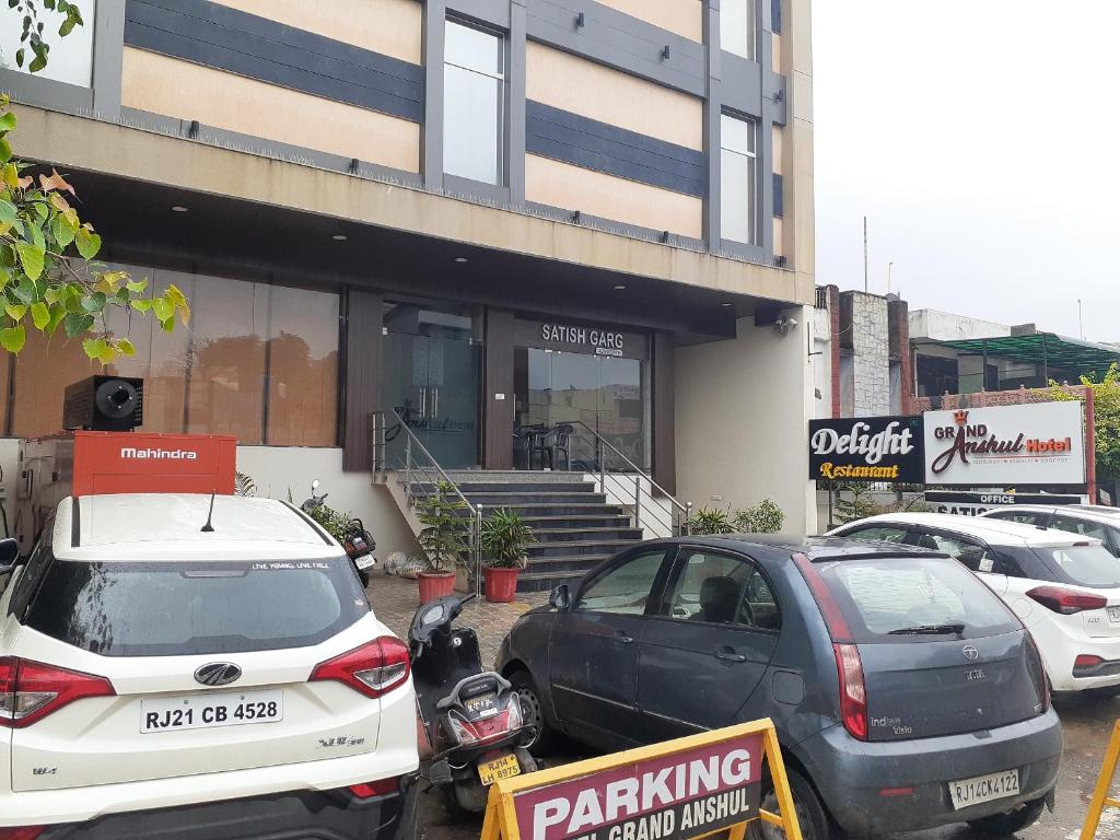 HOTEL GRAND ANSHUL photo