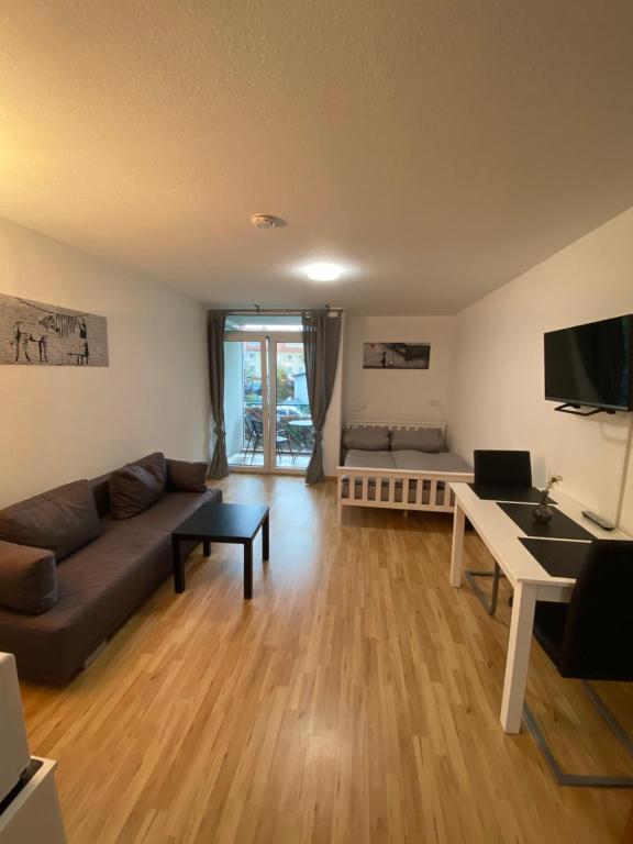 1 Zimmer City Appartement mit Balkon