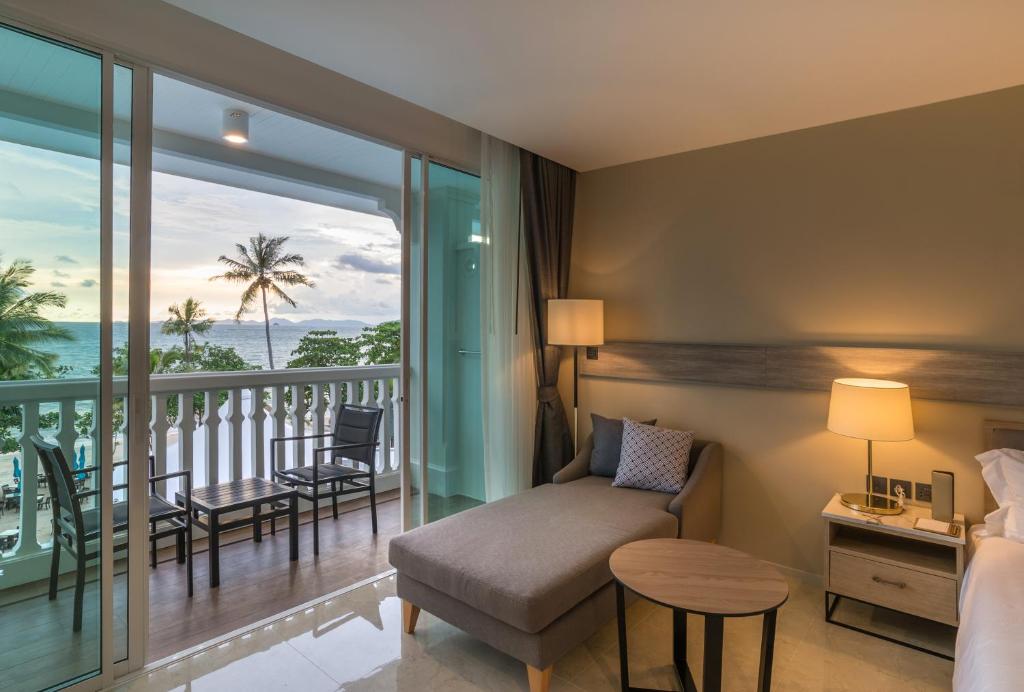 Centara Ao Nang Beach Resort & Spa Krabi photo