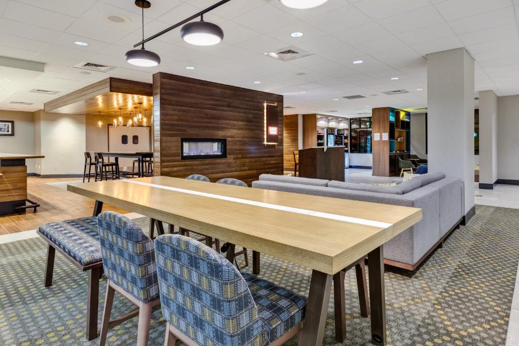 Holiday Inn Grand Rapids Downtown By IHG 外観