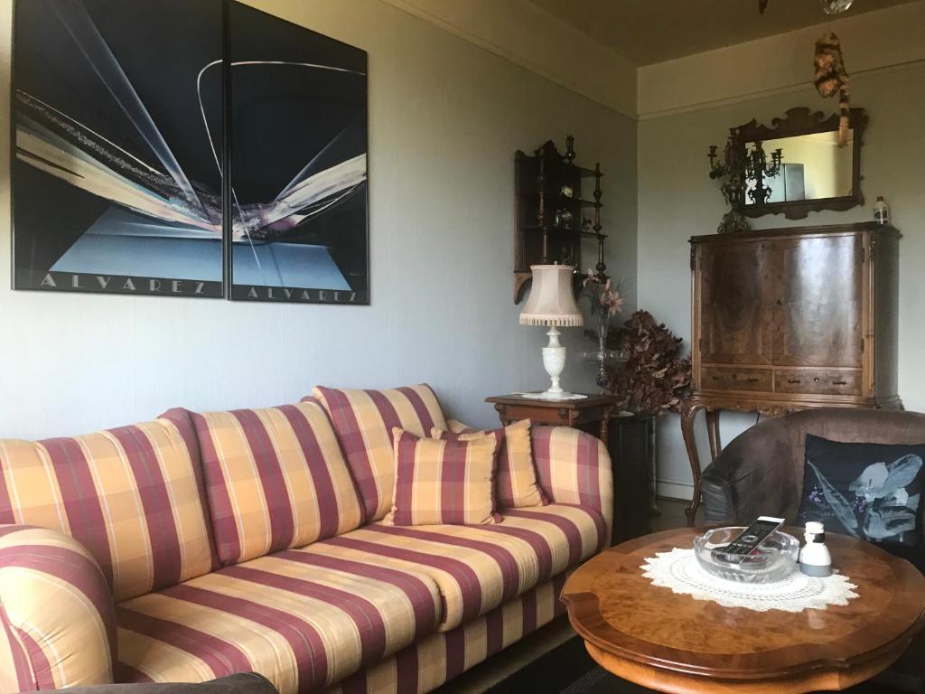 Cosy b&b-well located- directly at globen ericsson photo