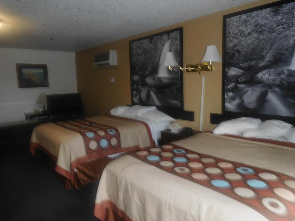 Super 8 By Wyndham Oroville photo