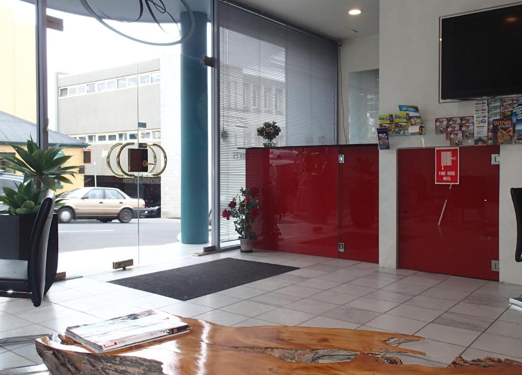 Harringtons102, Hobart