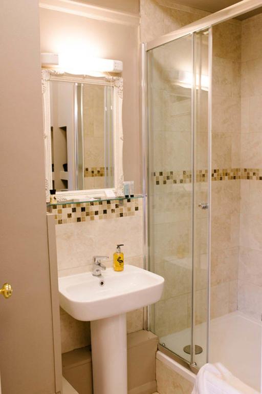 Prince of Wales - Townhouse photo