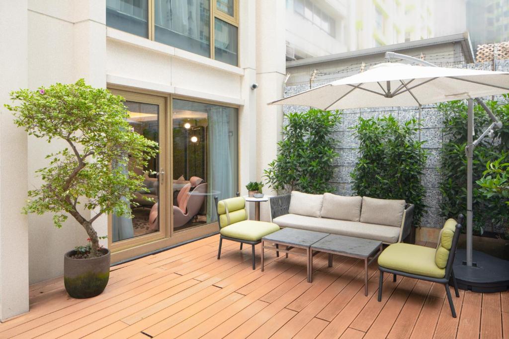 Hong Kong OASIS AVENUE-A GDH HOTEL Additional