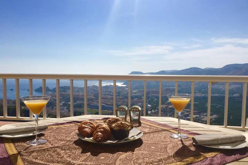 Seaview and sun all day long in Los Pinos, Almuñecar, Andalusia - 4