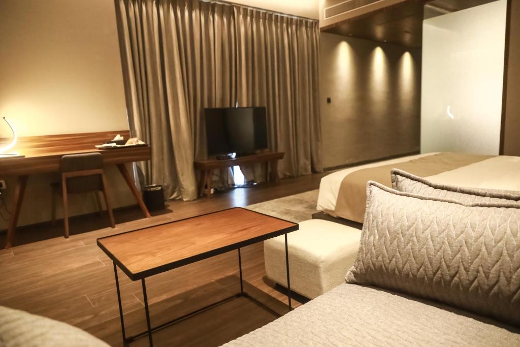 Aria Resort and Spa photo