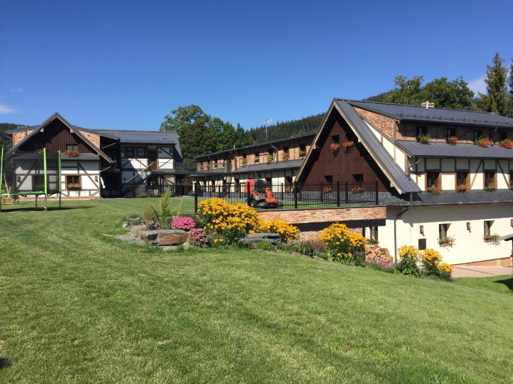 Kazmarka — Hotel in Mala Moravka
