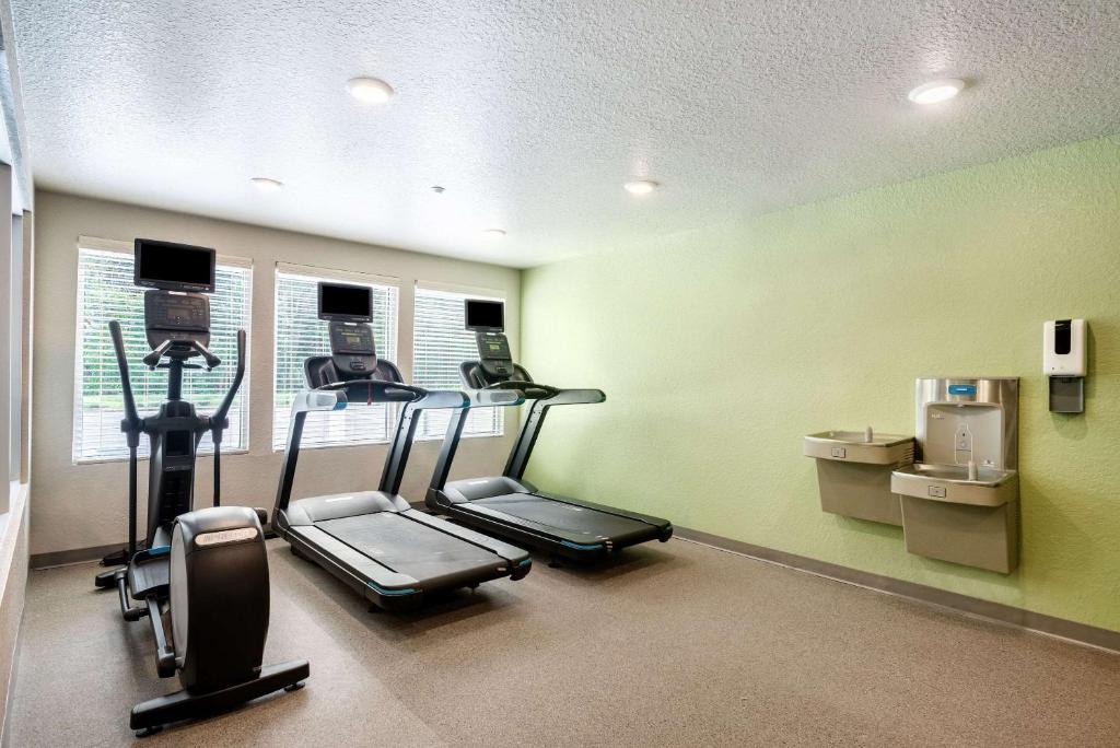WoodSpring Suites Sanford North I-4 Orlando Area photo