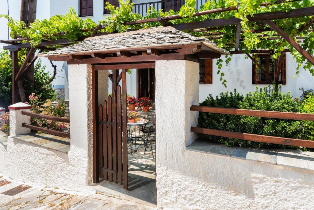 Elatos Country House photo
