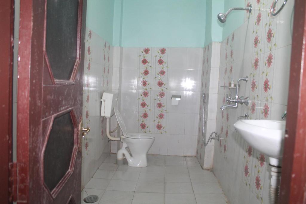 Nayathali Hotel & Lodge Pvt. Ltd photo