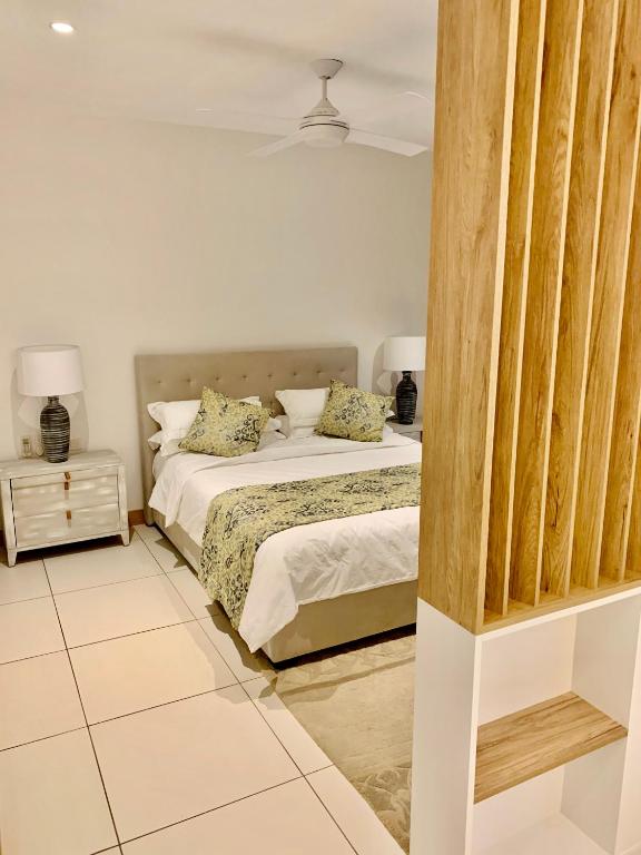 Latitude Luxury Duplex photo