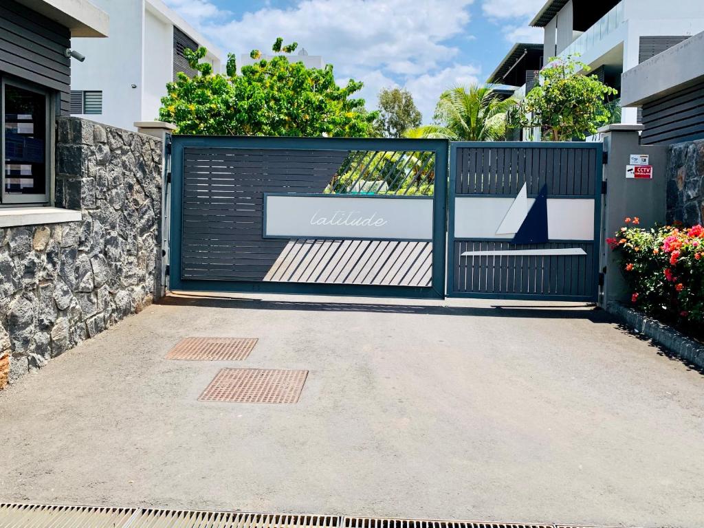 Latitude Luxury Duplex photo