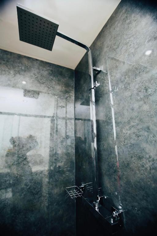 1 & 2 Bedroom Shield House Apartments Sheffield Centre photo
